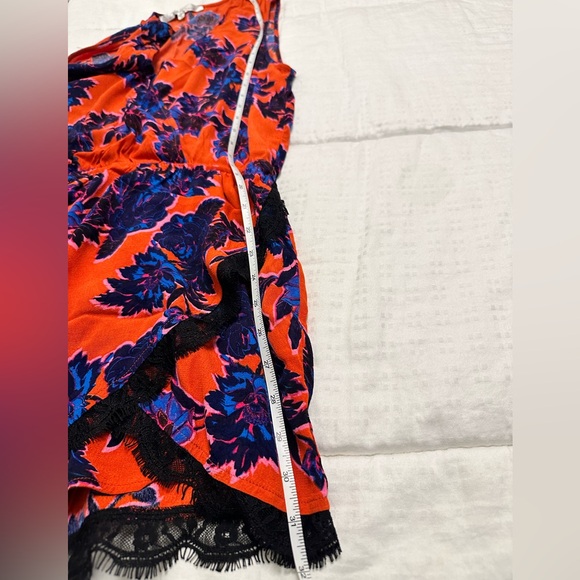 Lovers and Friends Women Passion Floral Can't Let Go Lace Trim Romper Large - Picture 9 of 12